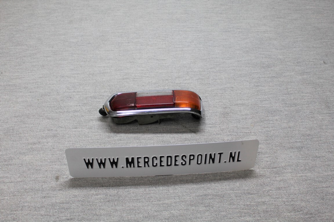 Achterlicht compleet Links W108/109