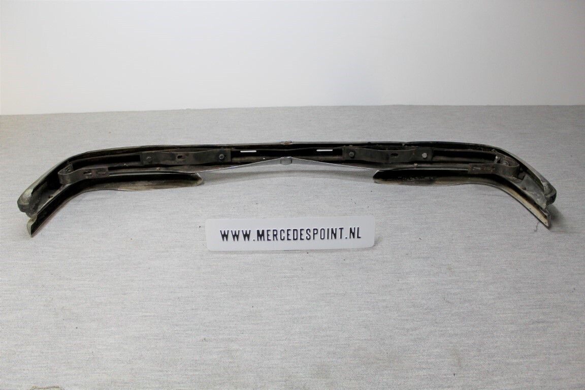 Voorbumper W108