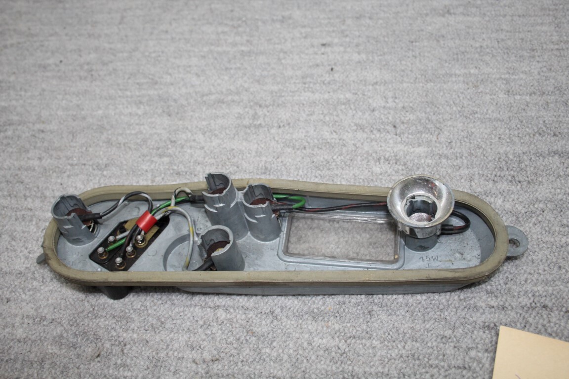 Achterlicht compleet W 110 links (nieuw)