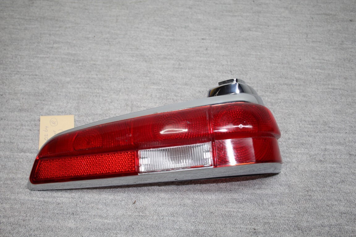 Achterlicht buitendeel rechts W110 (nieuw)