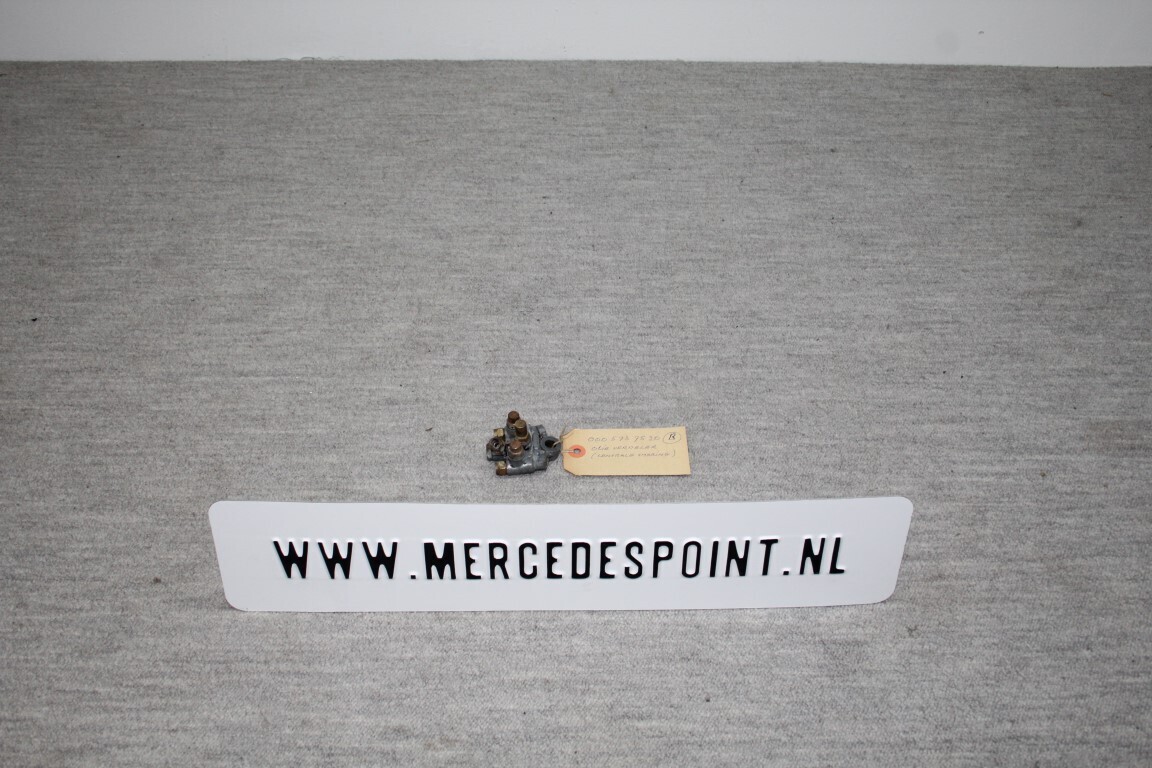 Olieverdeler centrale smering rechts Olieverdeler centrale smering rechts