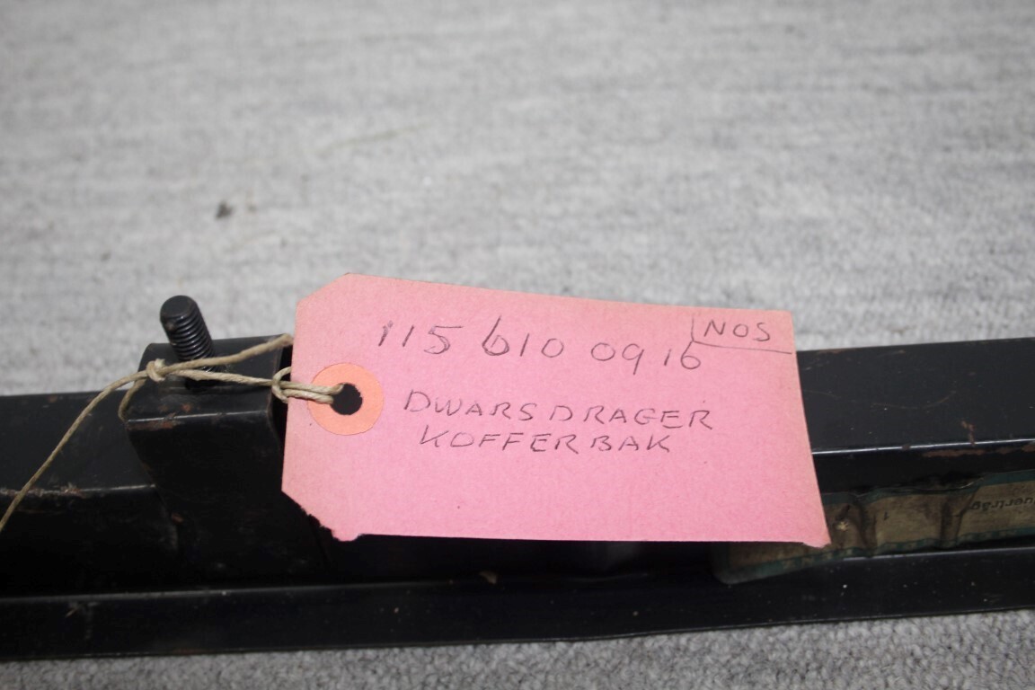 Dwarsdrager kofferbak