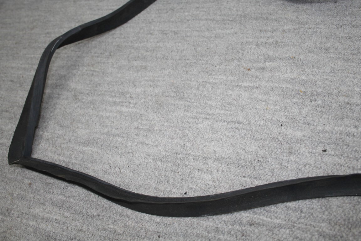 Deurrubber rechts