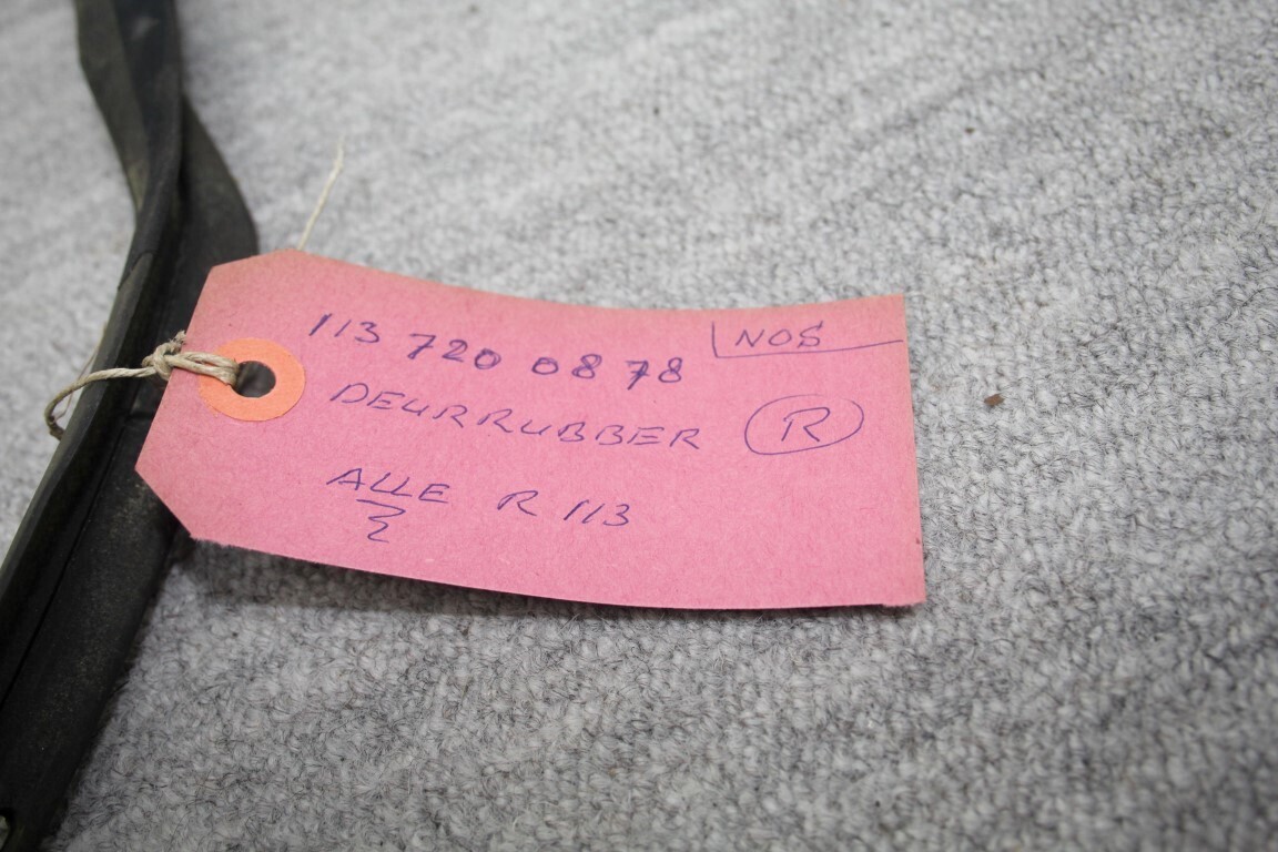 Deurrubber rechts