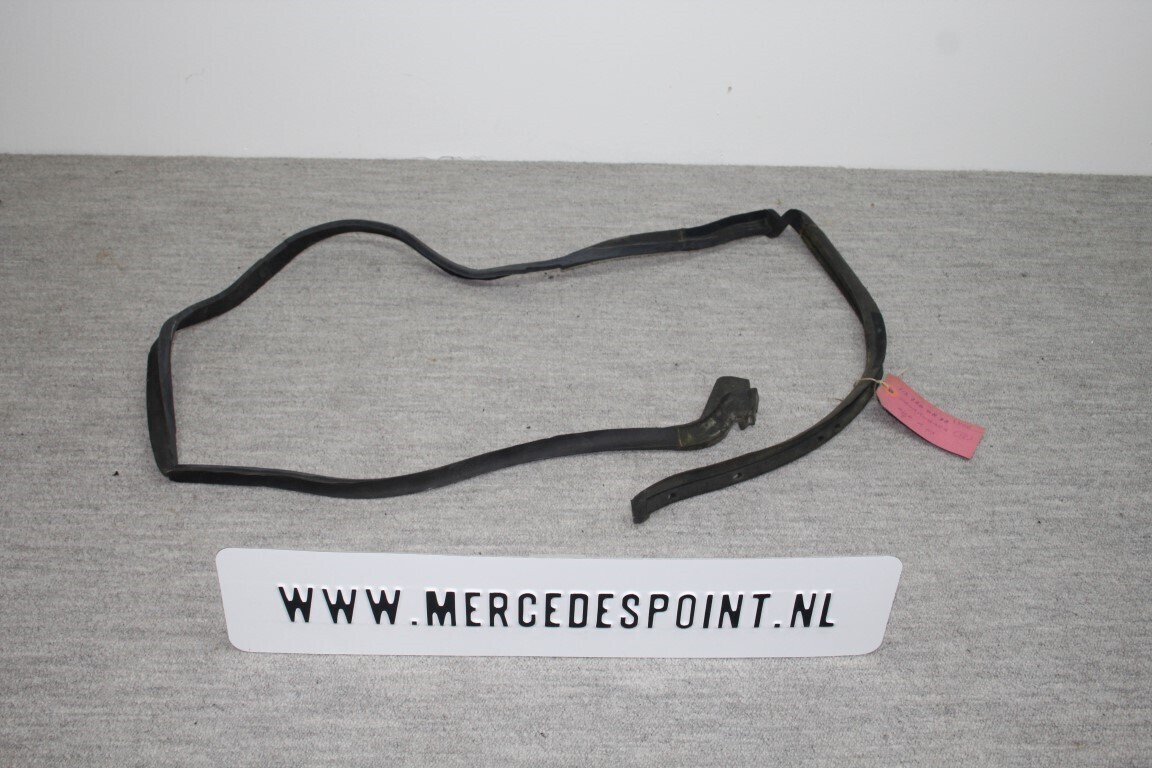 Deurrubber rechts
