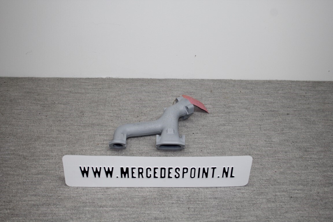 Uitlaatspruitstuk voorste deel