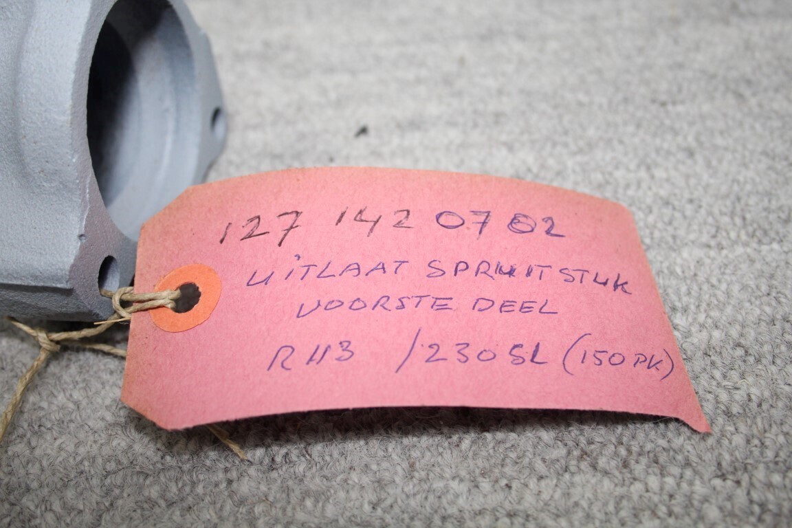 Uitlaatspruitstuk voorste deel