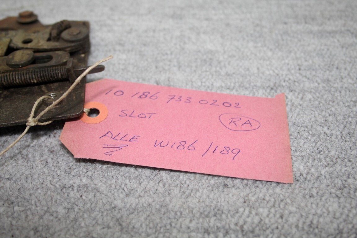 Deurslot rechts achter