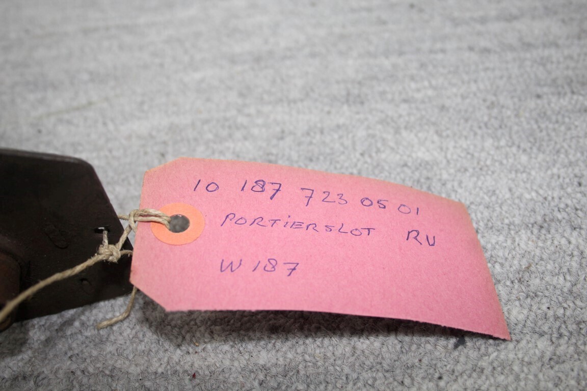 Portierslot rechtsvoor