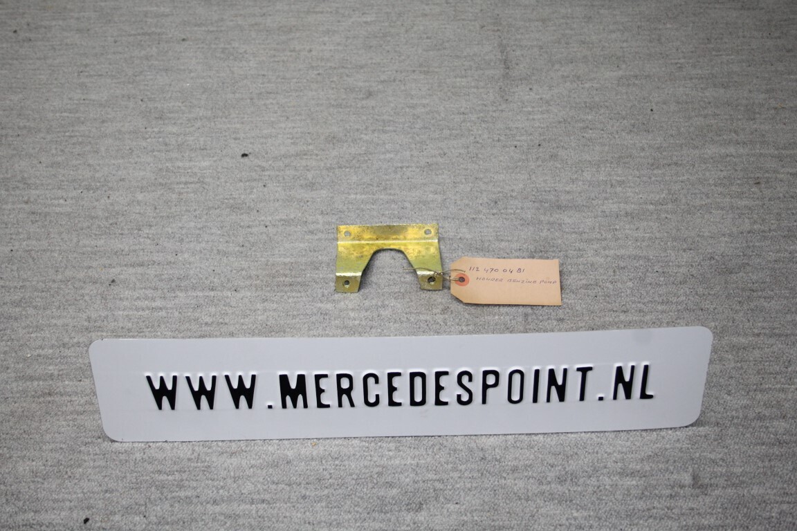 Houder benzinepomp links