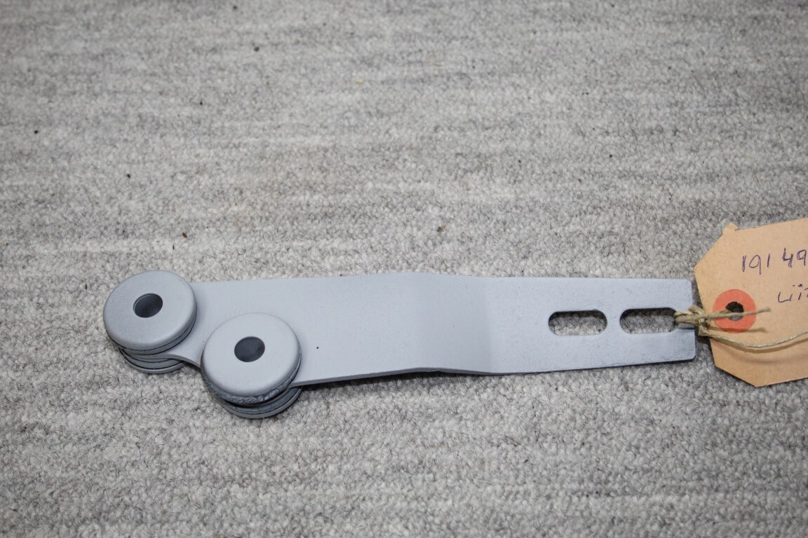 Bovenste uitlaatsteun