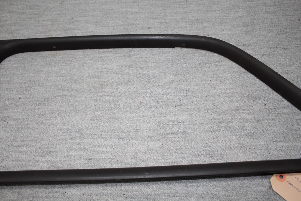 Raambekleding linksvoor