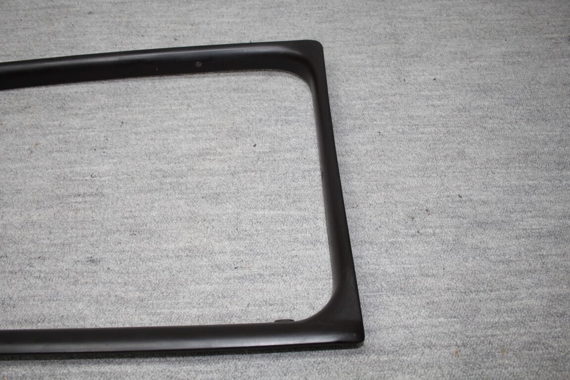 Raambekleding rechtsvoor