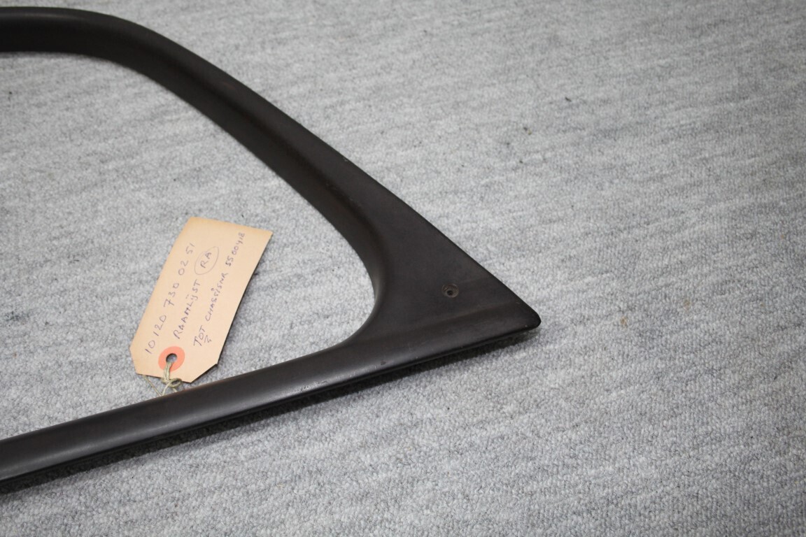 Raambekleding rechtsachter