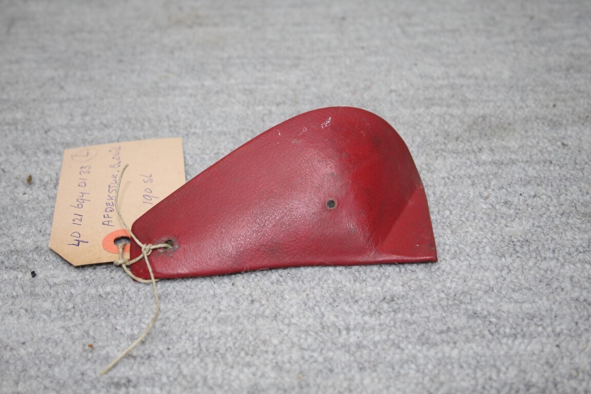 Afdekstuk B zuil links