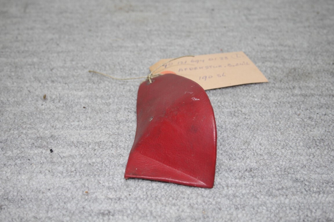 Afdekstuk B zuil links