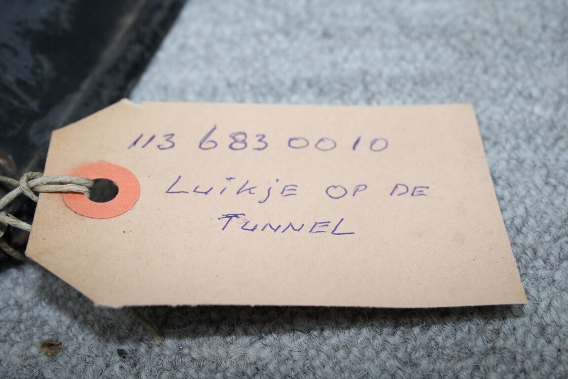 Luikje voor op de tunnel
