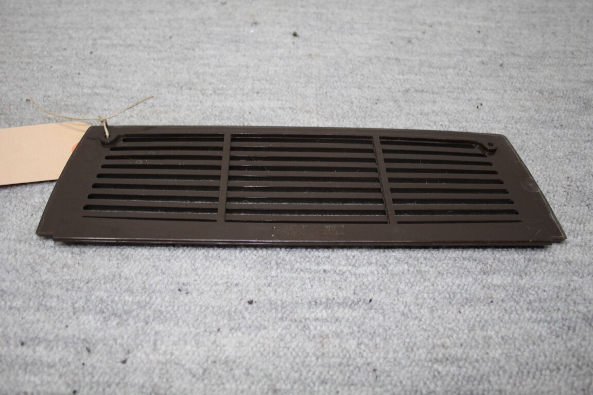 Speaker rooster bruin