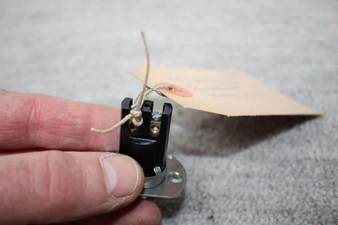 Deurschakelaar binnenverlichting