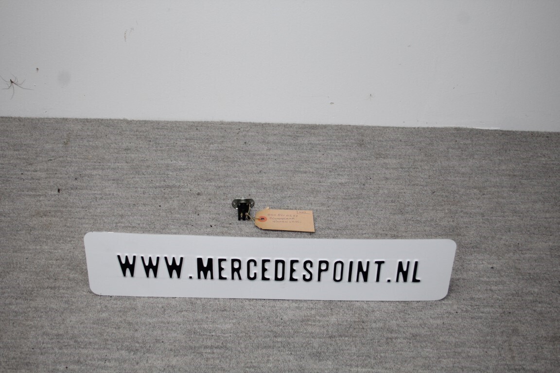 Deurschakelaar binnenverlichting