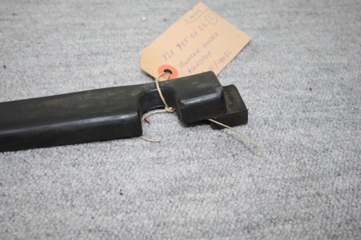 Rubber hardtop links Rubber hardtop links