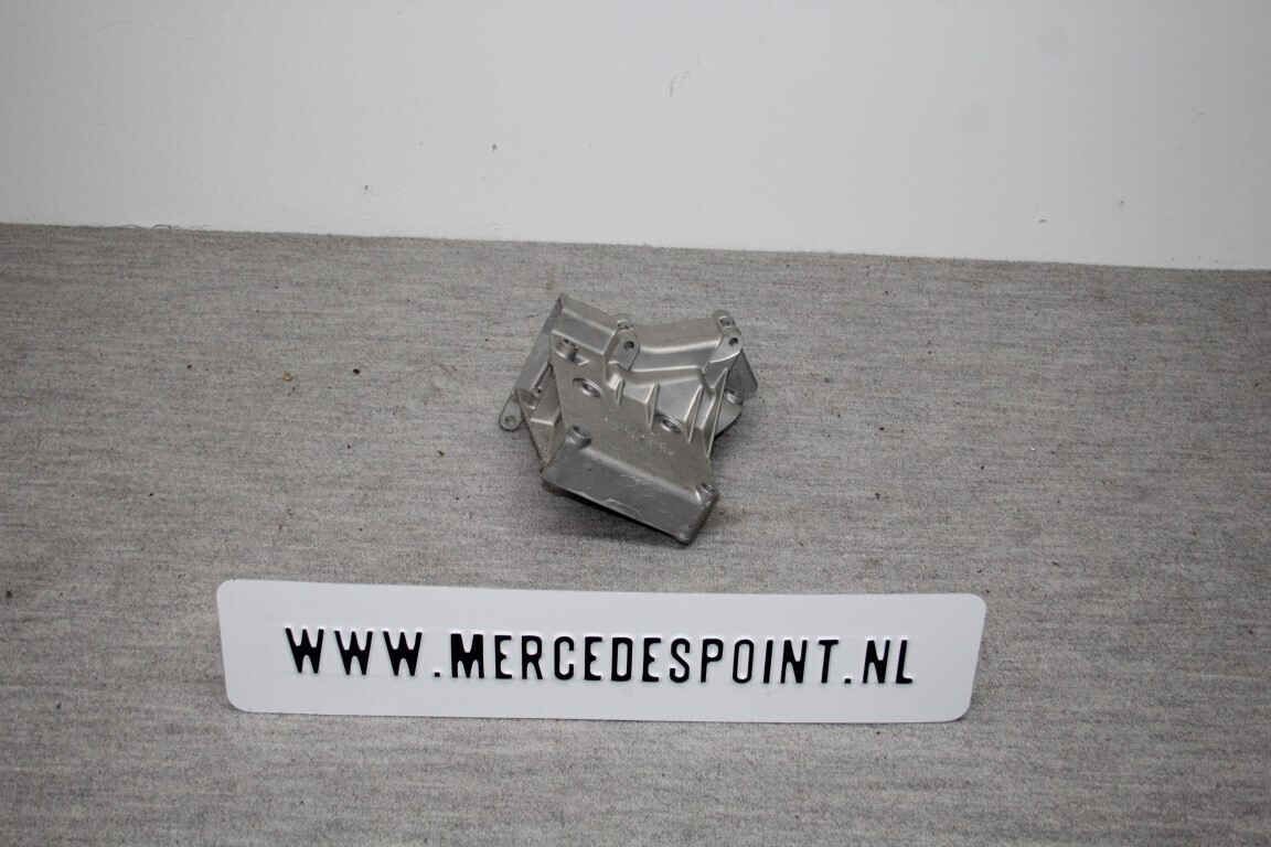Steun stuurpomp W201 Steun stuurpomp W201