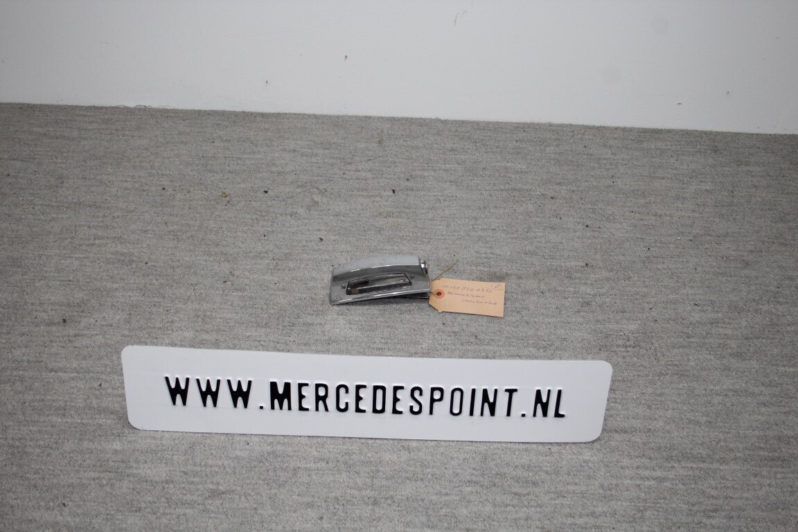 Nummerplaat verlichting rechts