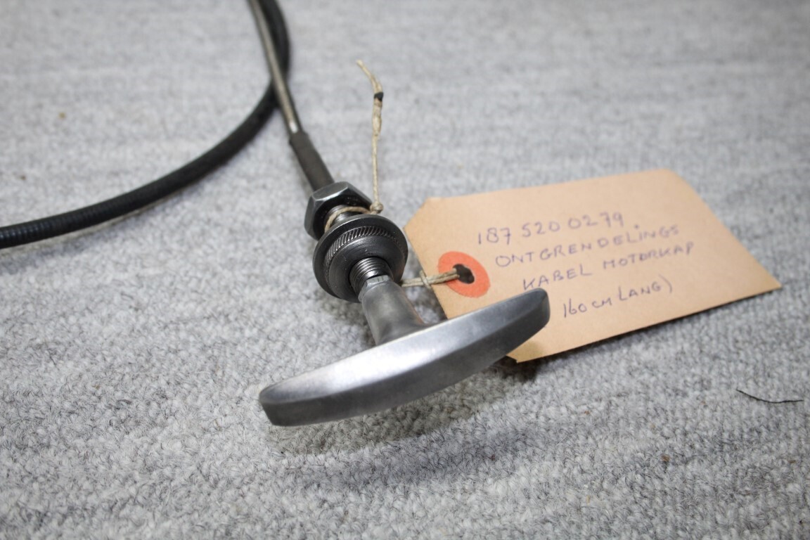 Motorkap ontgrendeling kabel