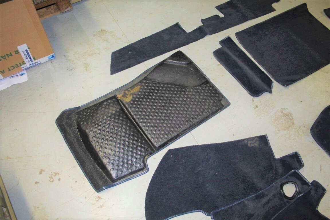 Bekleding set Coupe/Cabrio (Velours) Bekleding set Coupe/Cabrio (Velours)