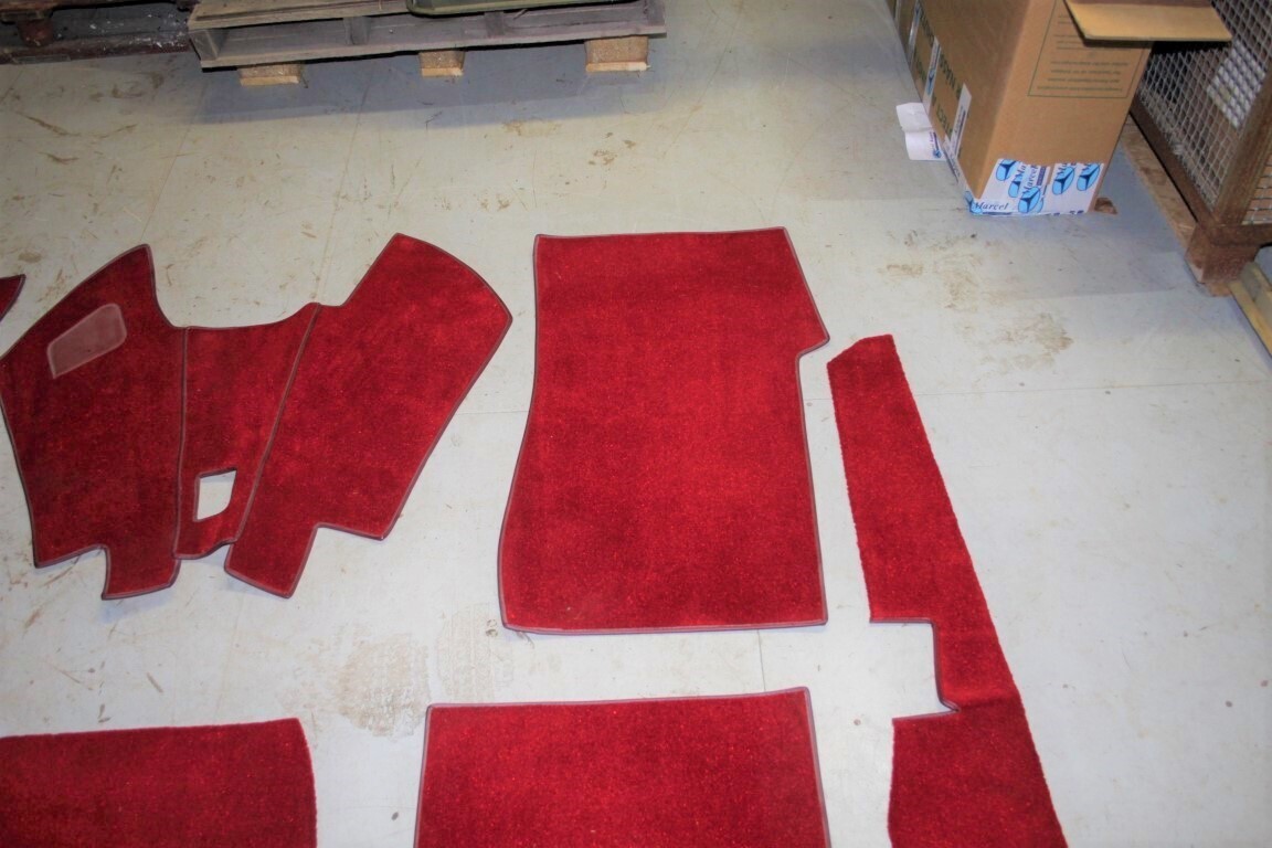 Bekleding set W111 Coupe/Cabrio (Velours) Bekleding set W111 Coupe/Cabrio (Velours)