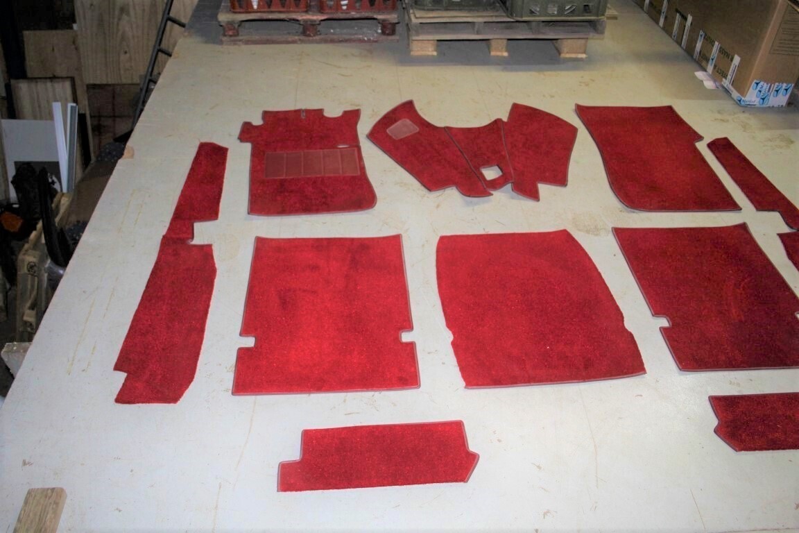 Bekleding set W111 Coupe/Cabrio (Velours) Bekleding set W111 Coupe/Cabrio (Velours)