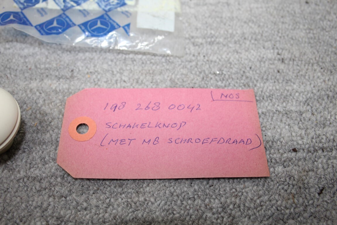 Schakel knop M8 schroefdraad