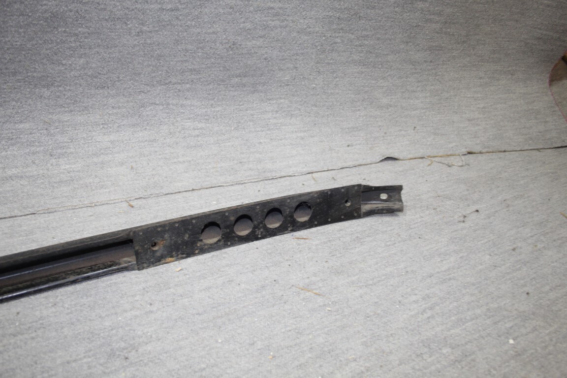 Bumperbalk binnen achterzijde