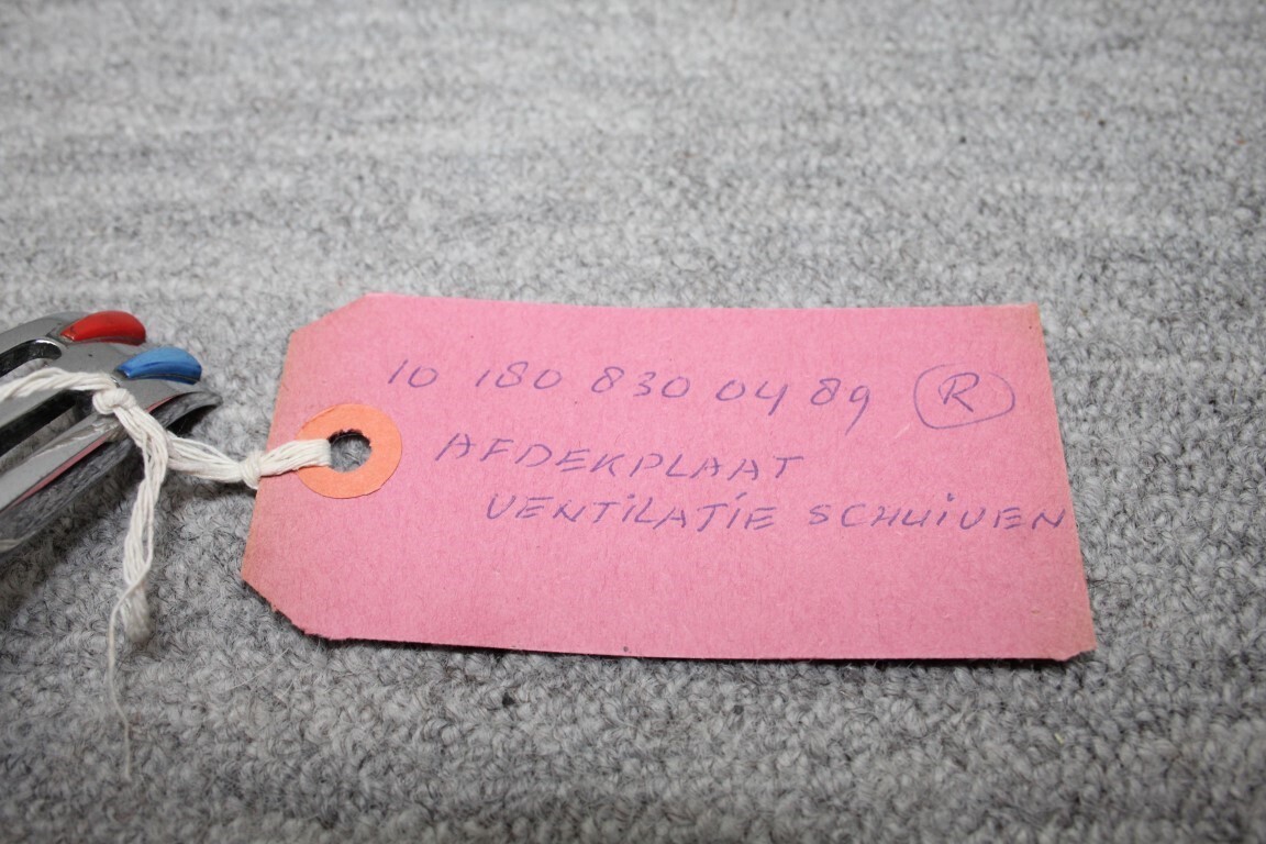 Afdekplaat ventilatieschuiven R