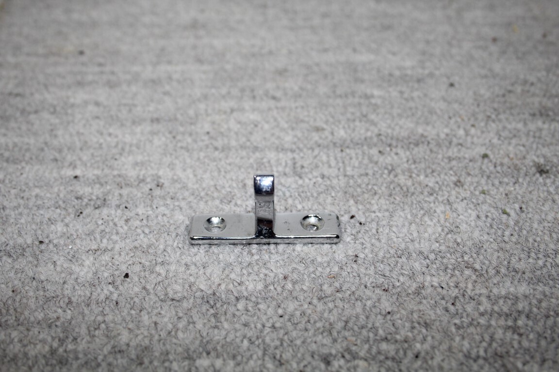 Montageplaat voorruit frame