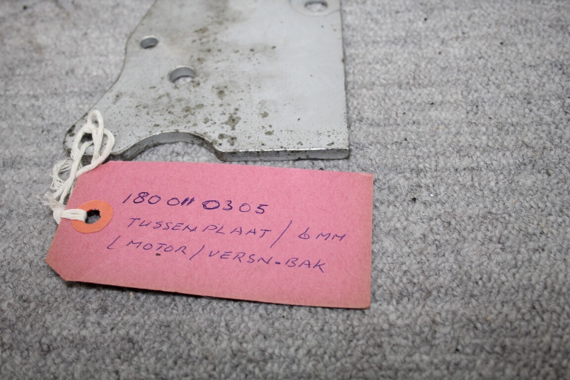 Tussenplaat motor/versnellingsbak