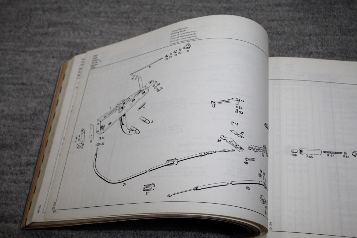 Parts catalogus 350SL/SLC (R107)