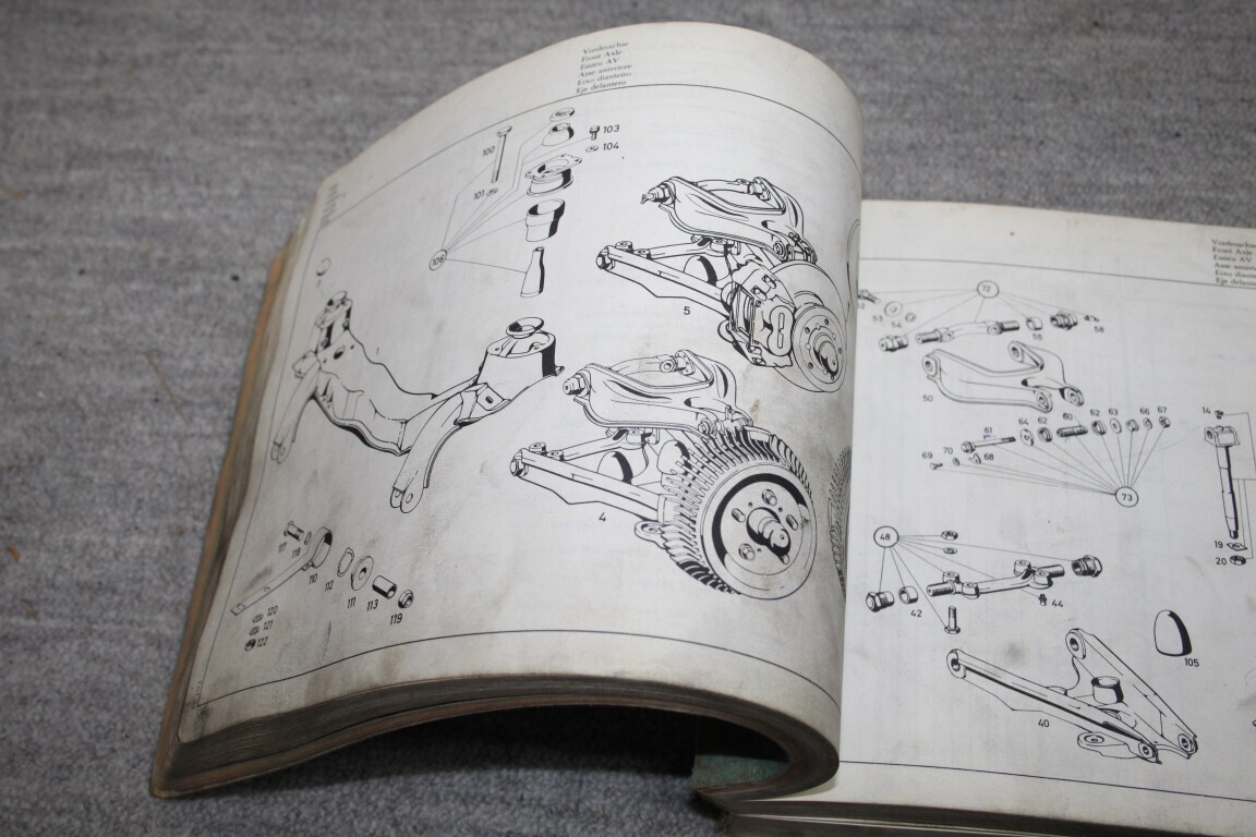 Parts catalogus W110