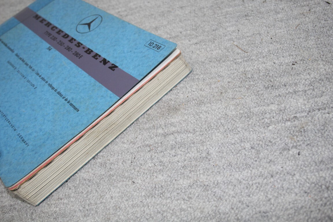 Parts catalogus W114