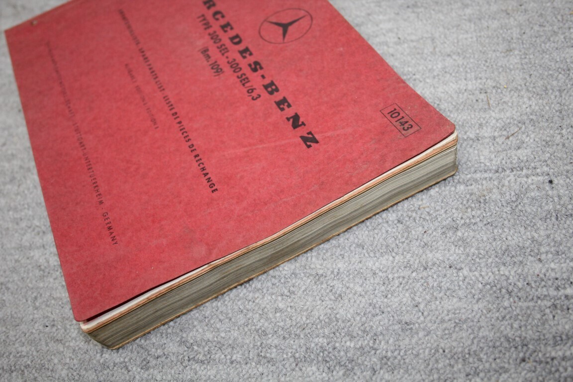 Parts catalogus 300SEL (W109)