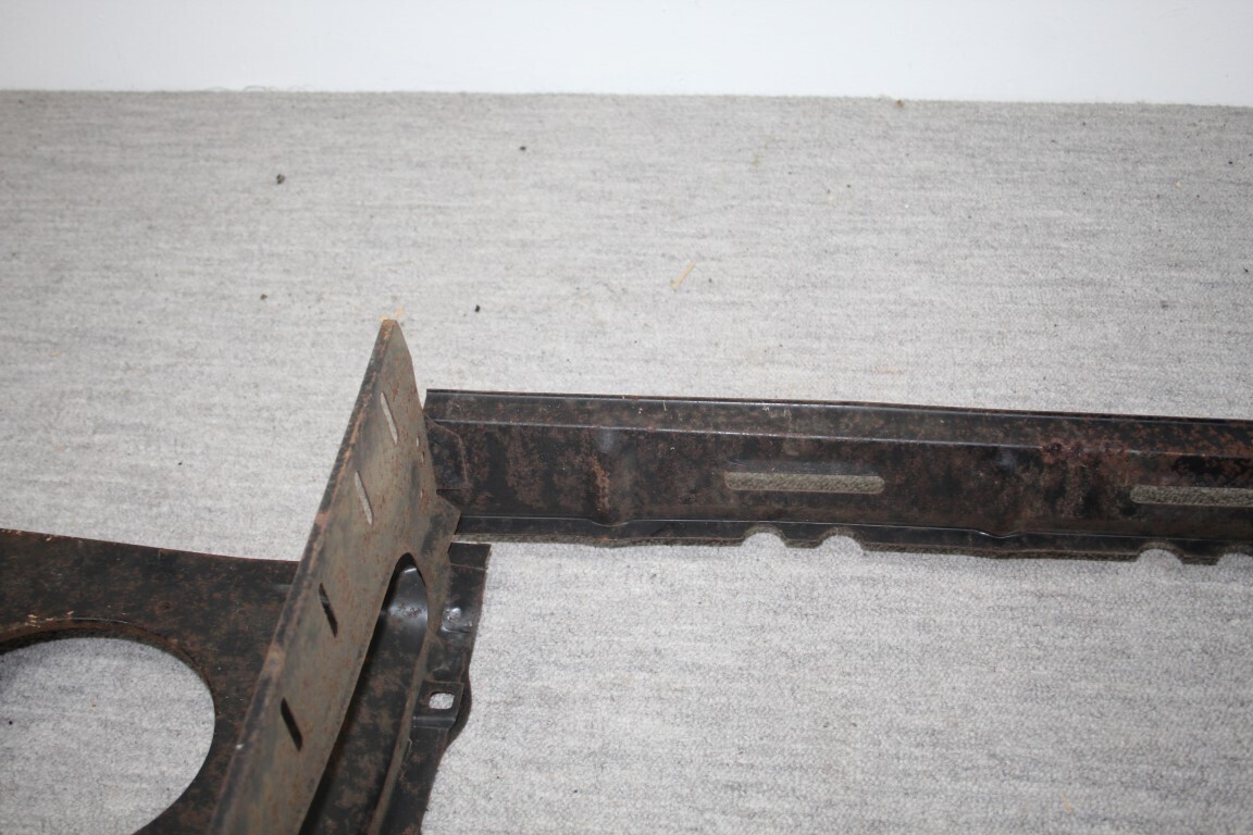 Front W111 Flachkuhler