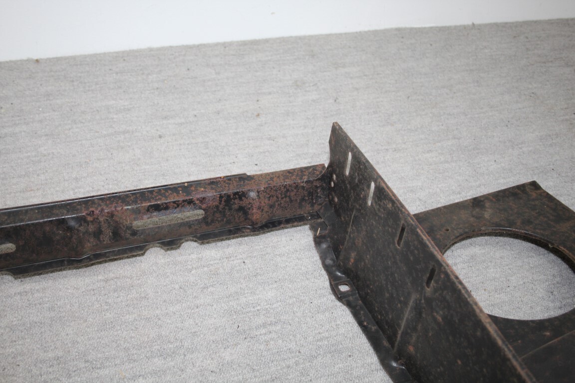 Front W111 Flachkuhler