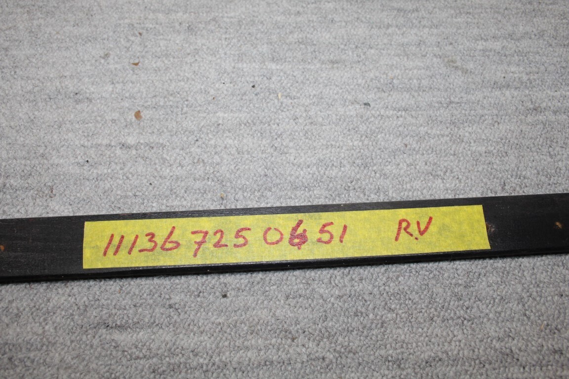 Lijsten set hout deur RV