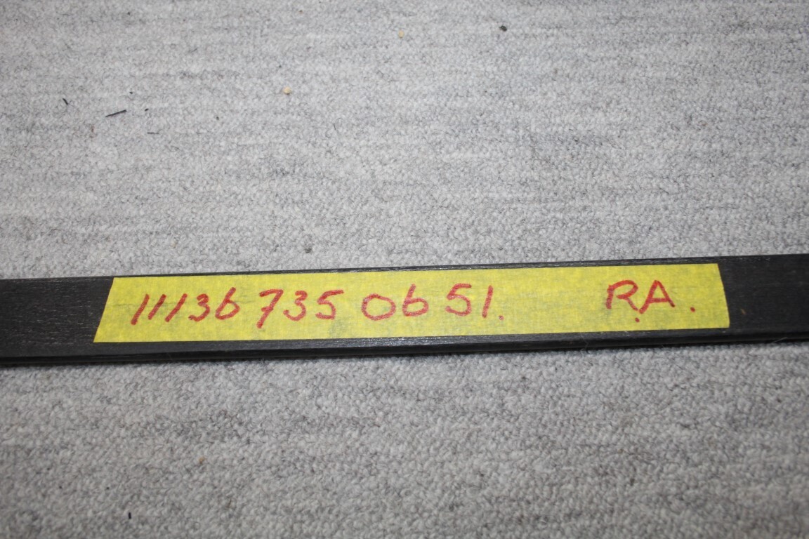 Lijsten set hout deur RA