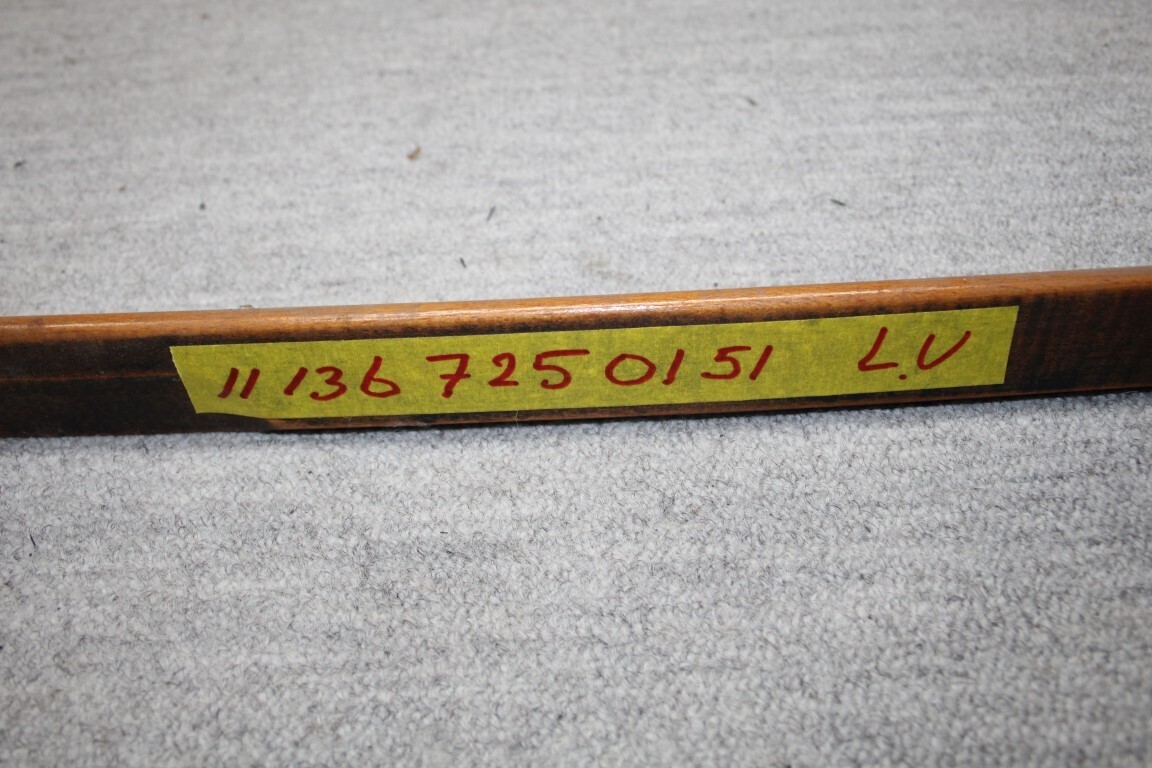 Lijsten set hout deur LV