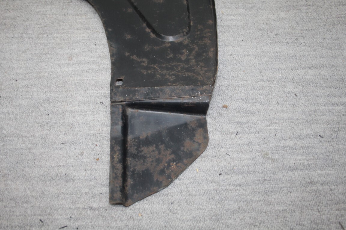 Spatlap voorscherm R (Coupe + Cabrio)