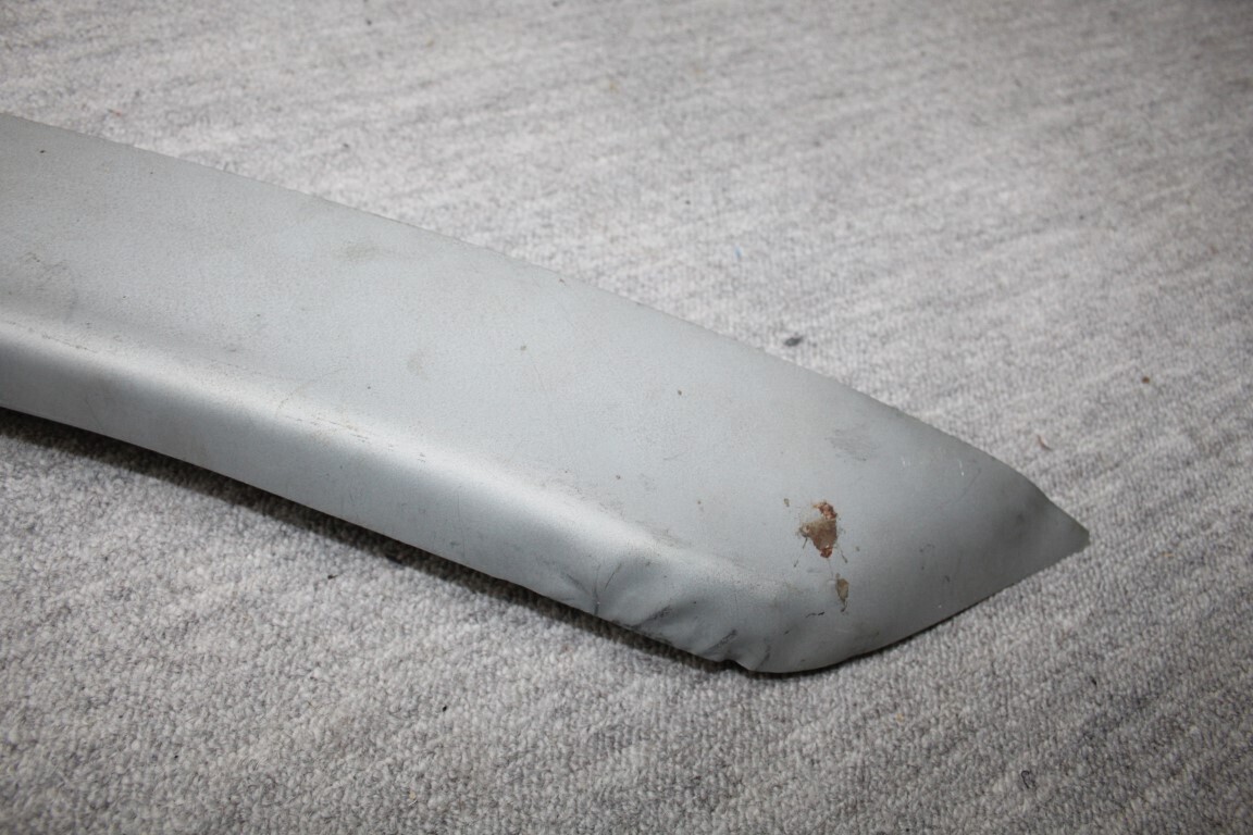 Reparatiestuk achter scherm L