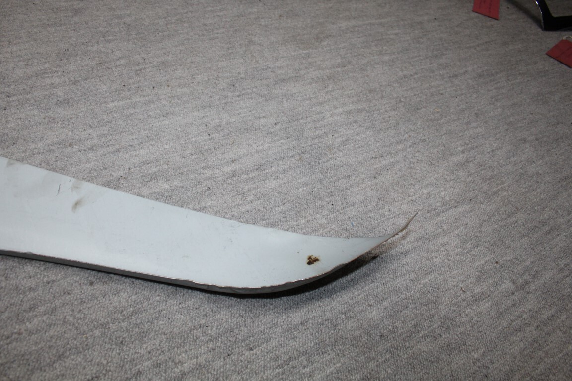 Reparatiestuk achter scherm R