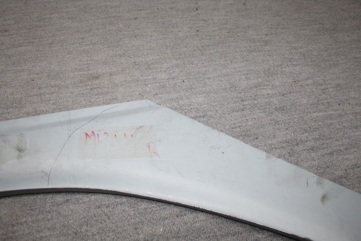 Reparatiestuk achter scherm R