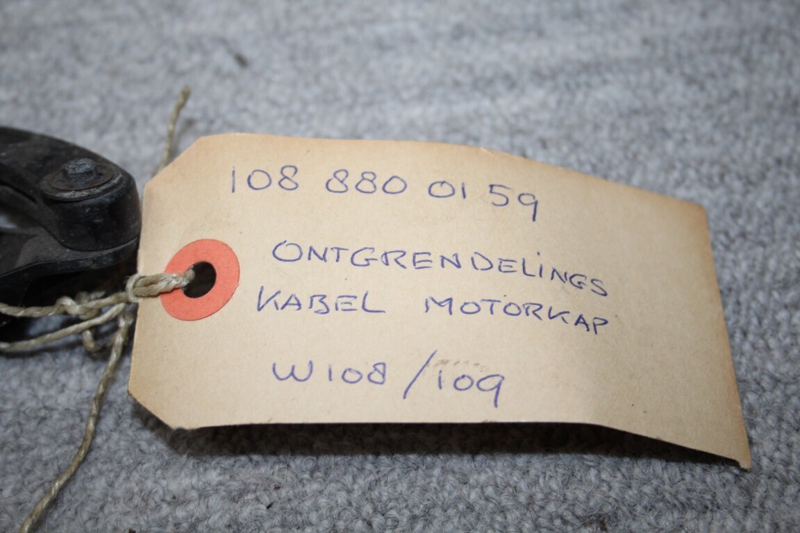 Ontgrendelings kabel motorkap